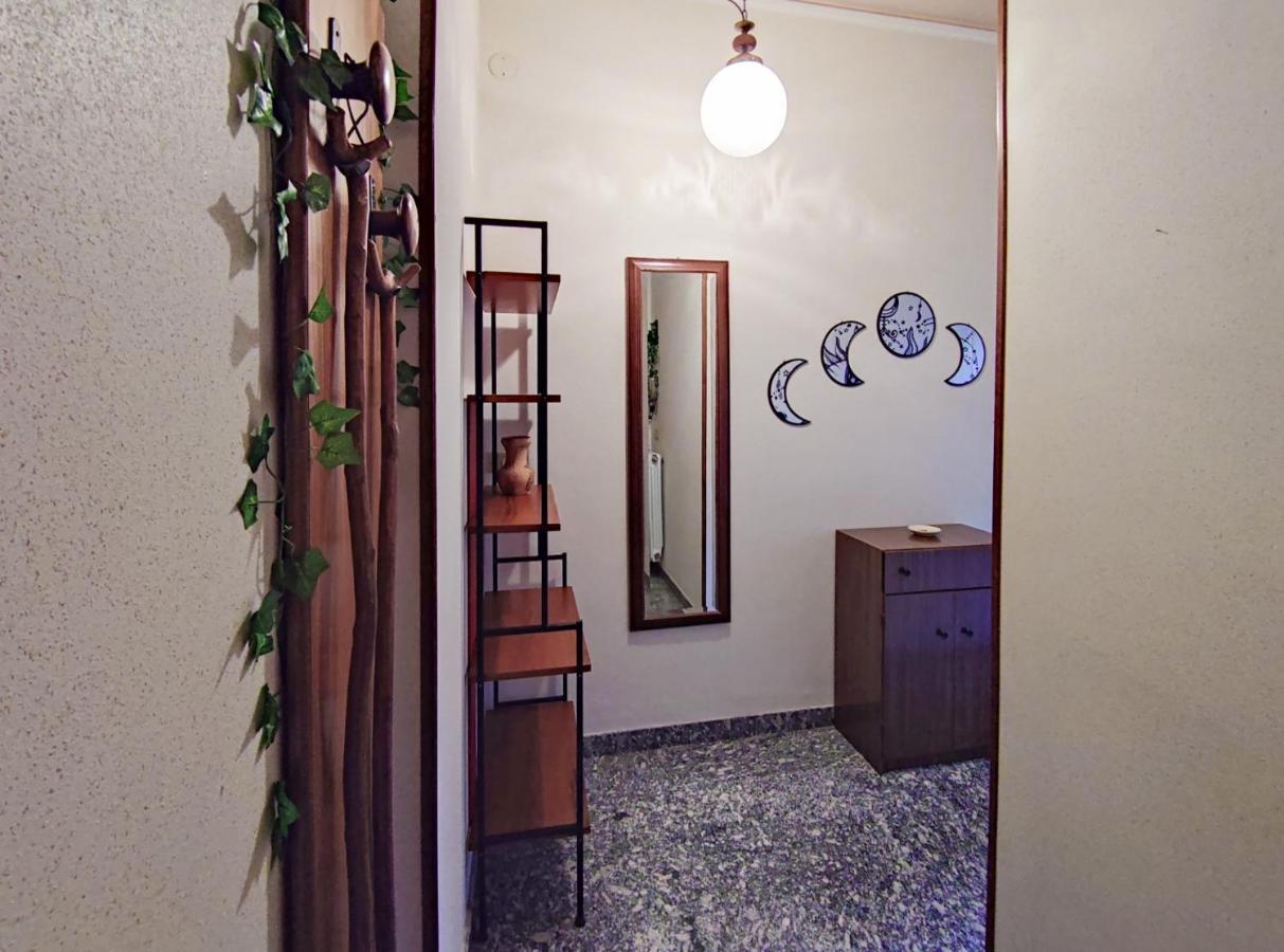 Casa Della Luna - By Ligooria Pietra Ligure Bagian luar foto